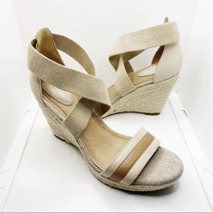 NWOB! Fossil Cream Striped Espadrille Wedges